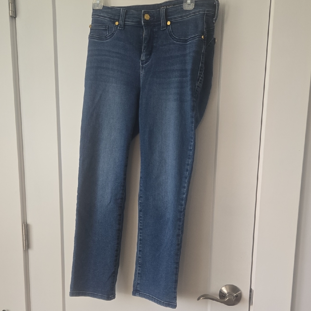 IMAN Blue Straight Leg Jeans Versatile Everyday Style